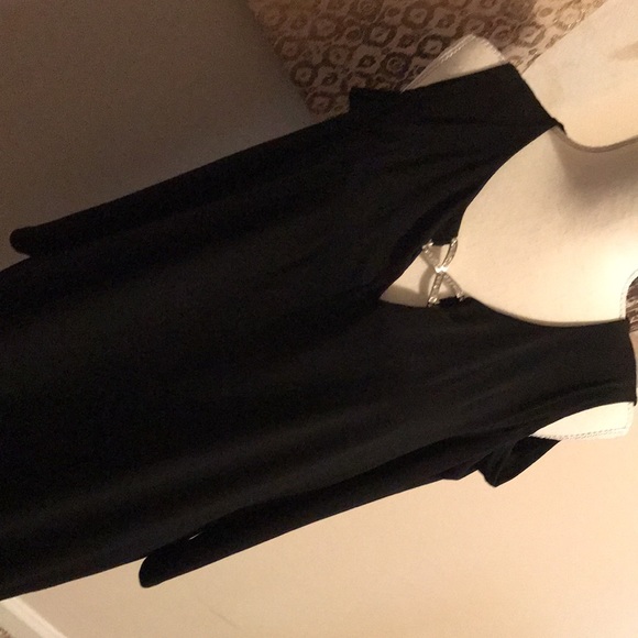 Top 31 inch,sleeve 17 inch long. - Picture 2 of 3